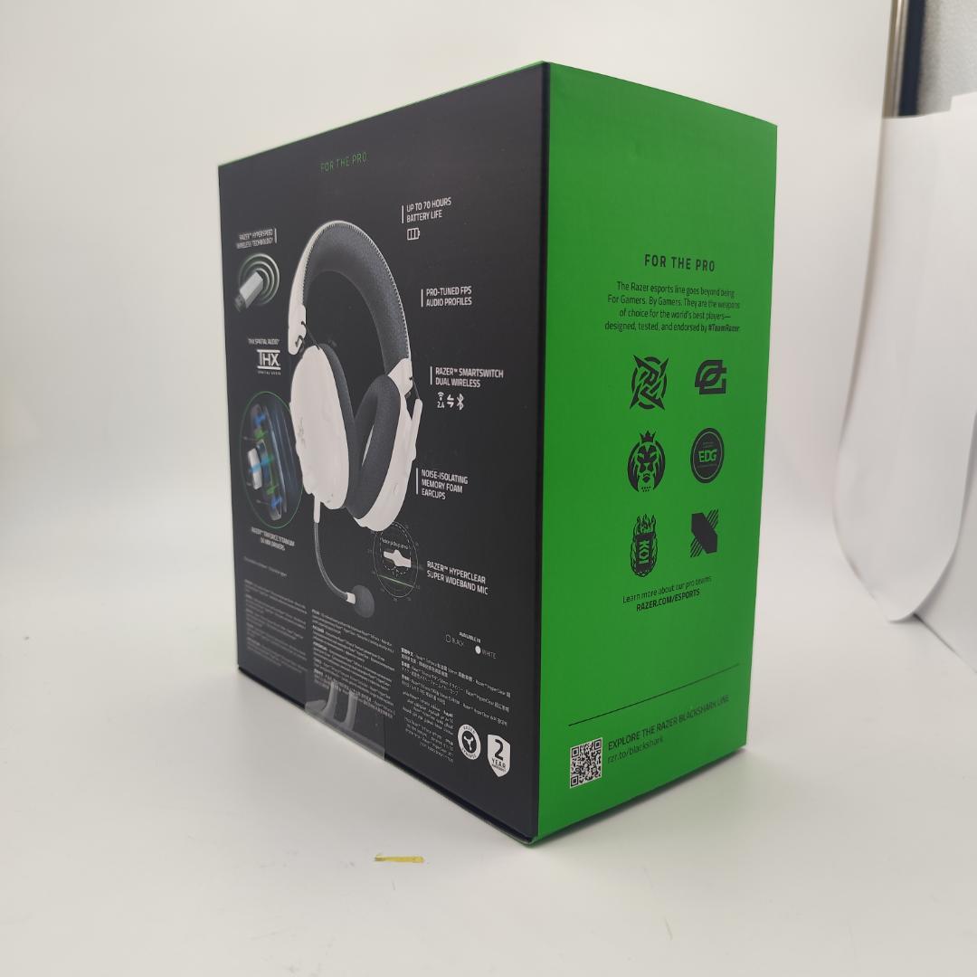 Razer BlackShark V2 Pro ワイヤレスヘッドセット ホワイト