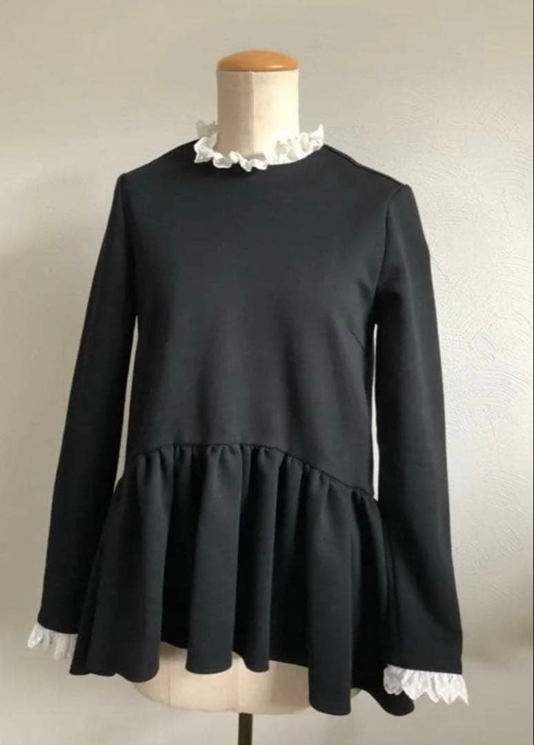 ツルバイマリコオイカワ レース襟ペプラムトップス ブラック　Eloise