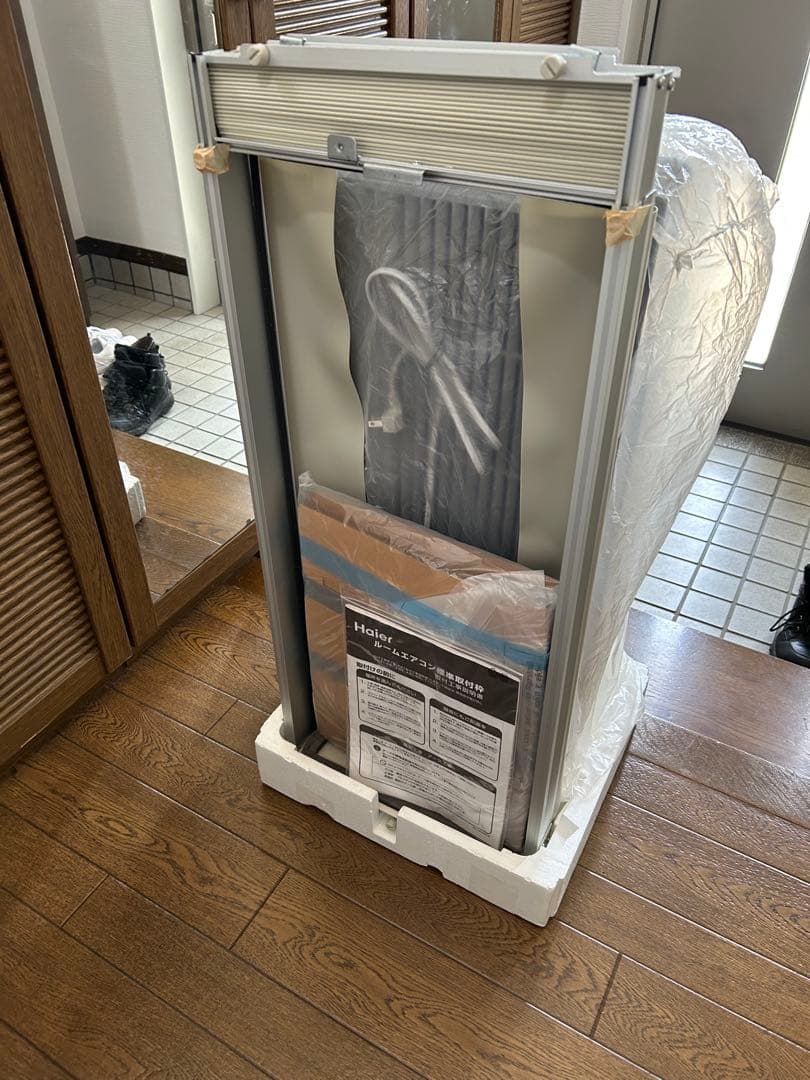 [新品未使用]Haier JA-16L ウインド形 エアコン　リモコン付属