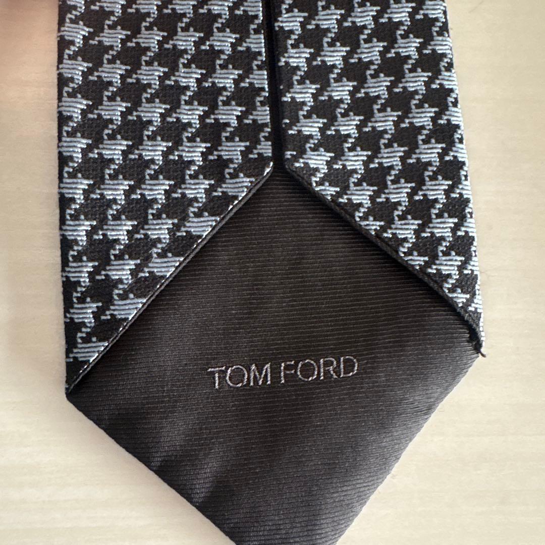 トムフォード　千鳥格子　ネクタイ