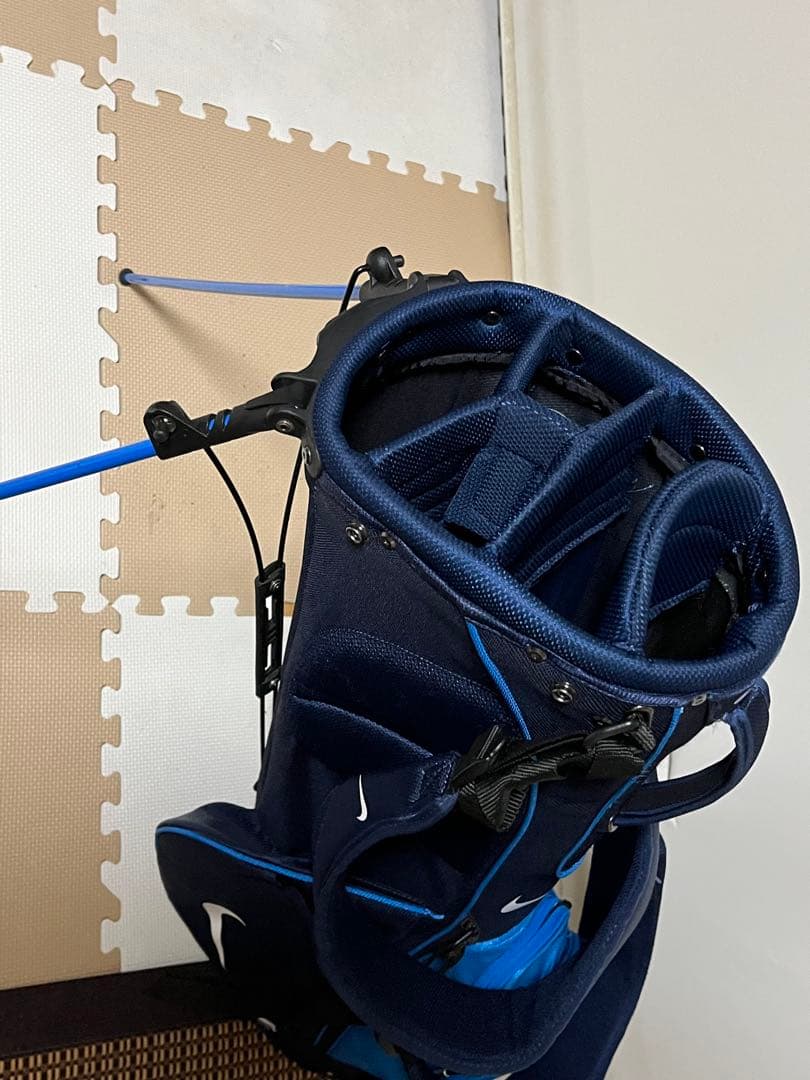 希少　ナイキ　スポーツライトスタンド付キャディバッグ ネイビー/ブルー