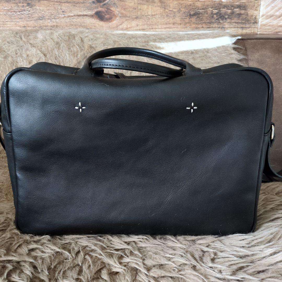 レザー 牛革ショルダーバッグ 黒 　　　　　　　　　　　　　日本製