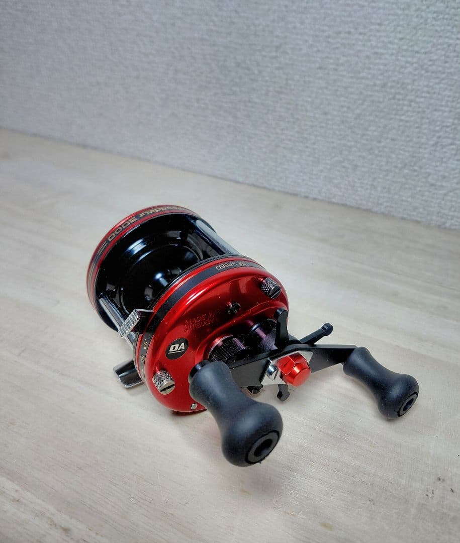 アブガルシア アンバサダー 5000 レッド