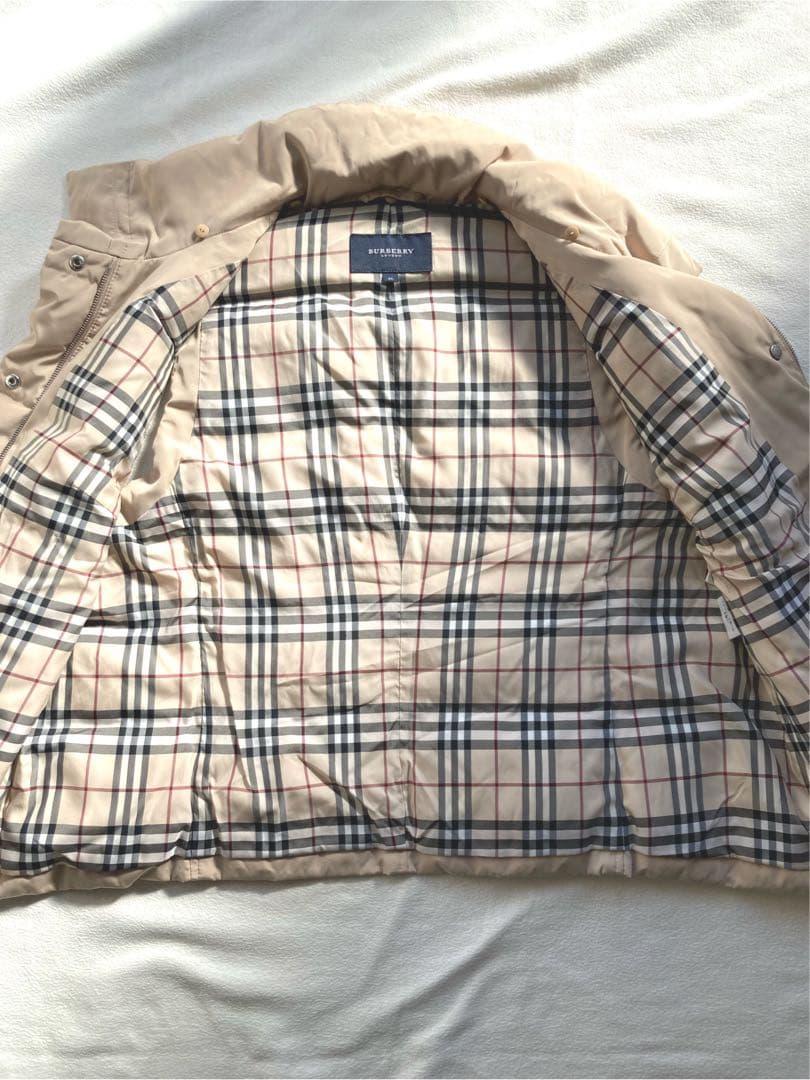 バーバリーロンドン　裏地ノバチェック　ダウンベスト　大きめサイズ46 ベージュ