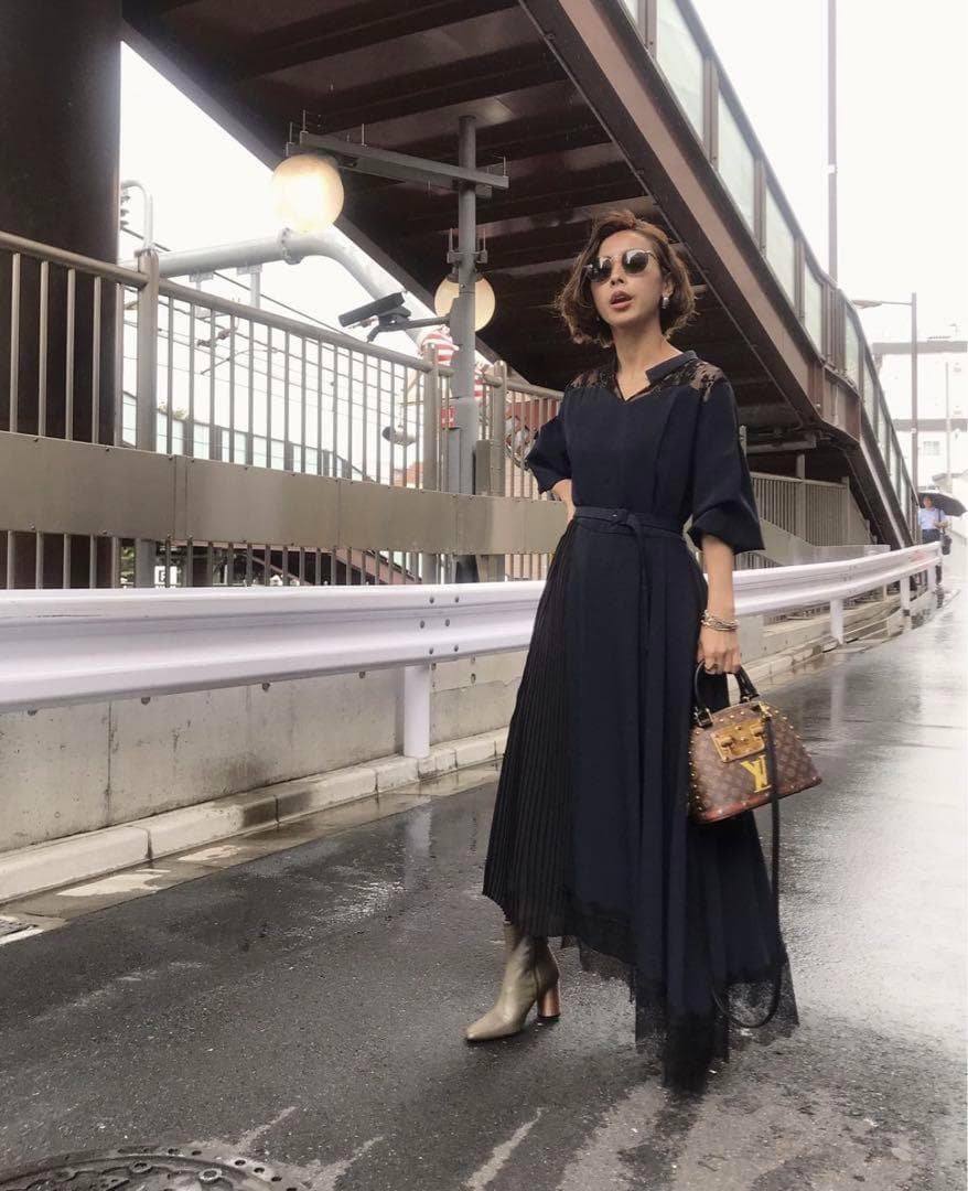 アメリヴィンテージ プリーツ レース アシンメトリードレス ワンピース