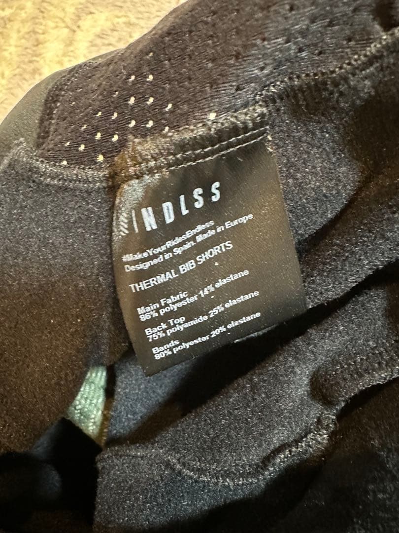 まさENDLESS エンドレス サーマルビブショーツ XSサイズ 裏起毛