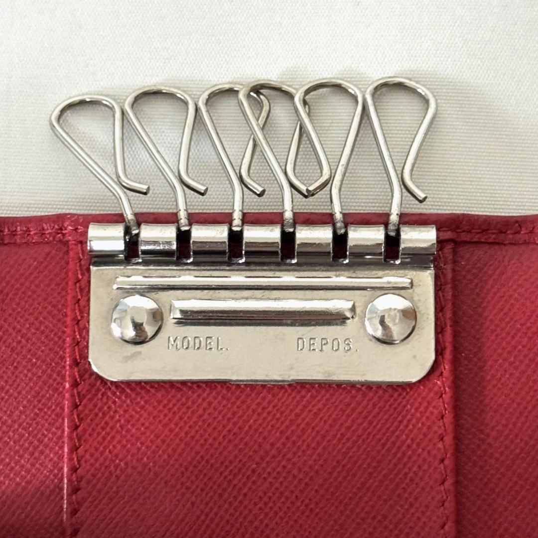 PRADA　プラダ　6連キーケース　三角ロゴプレート サフィアーノレザー　赤