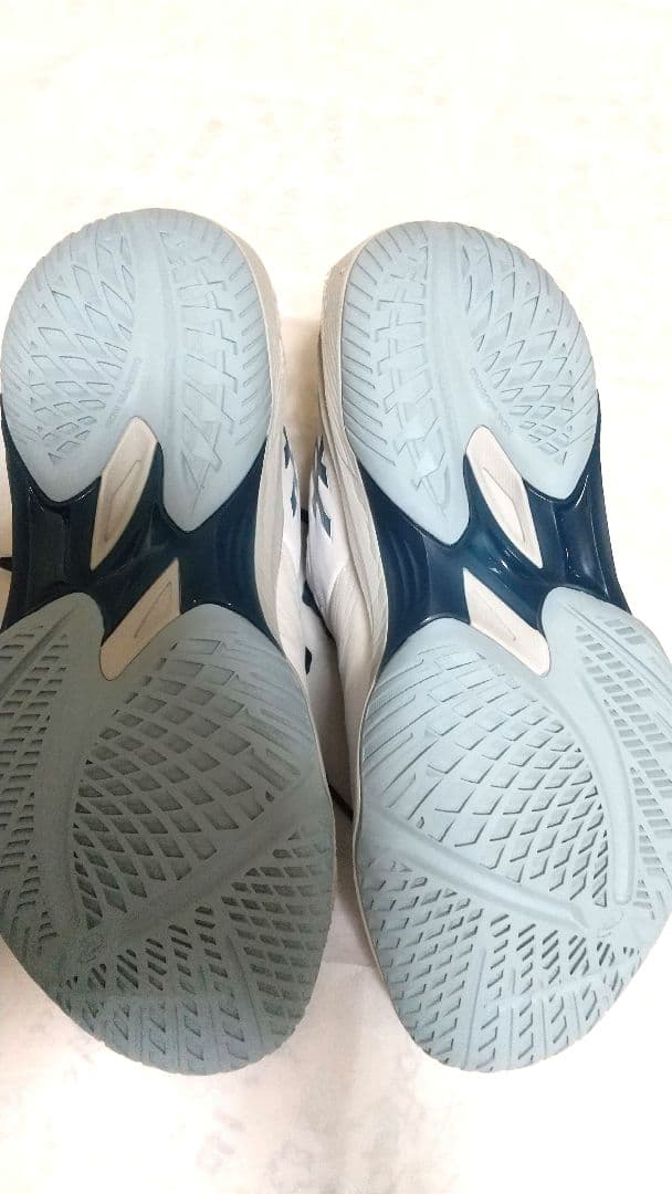 ASICS スカイエリート FF3 バレーボールシューズ 25.5