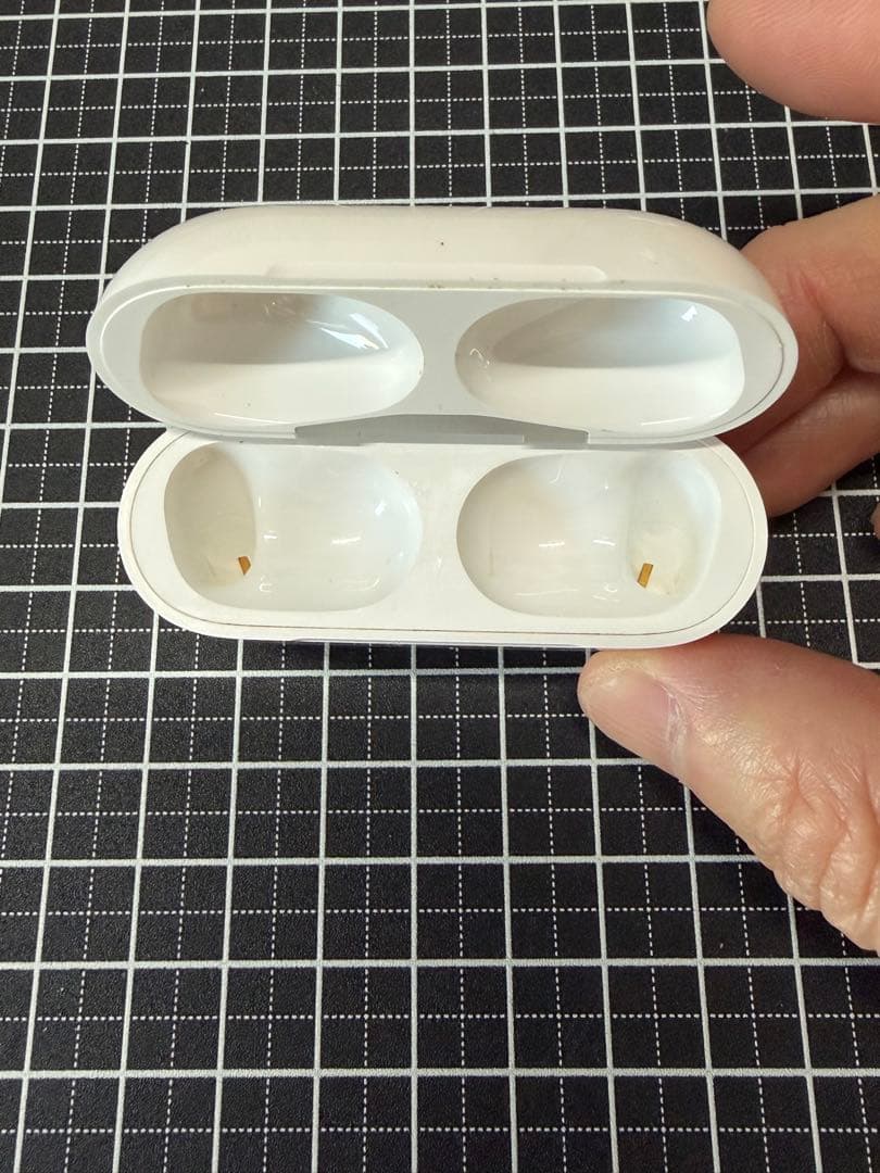 Apple AirPods Pro 本体 第2世代 タイプC おまけ付き　保証付