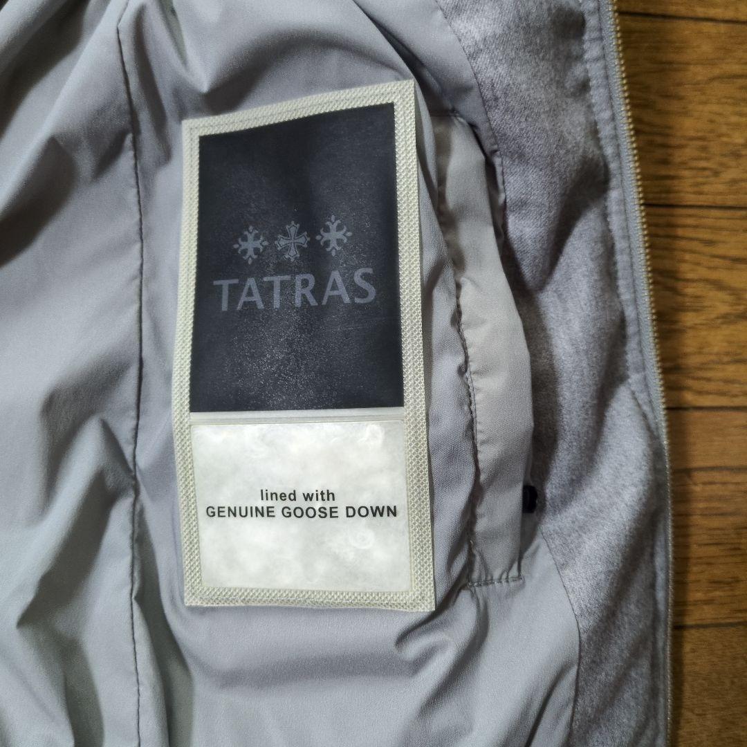 週末値下げ、TATRAS フード付きグレー ダウンベスト02