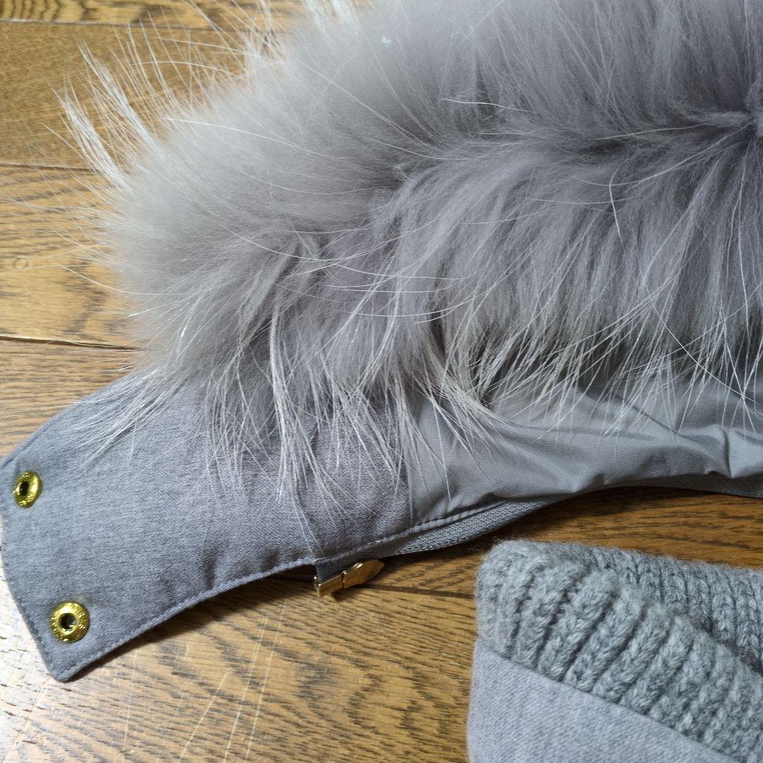 週末値下げ、TATRAS フード付きグレー ダウンベスト02