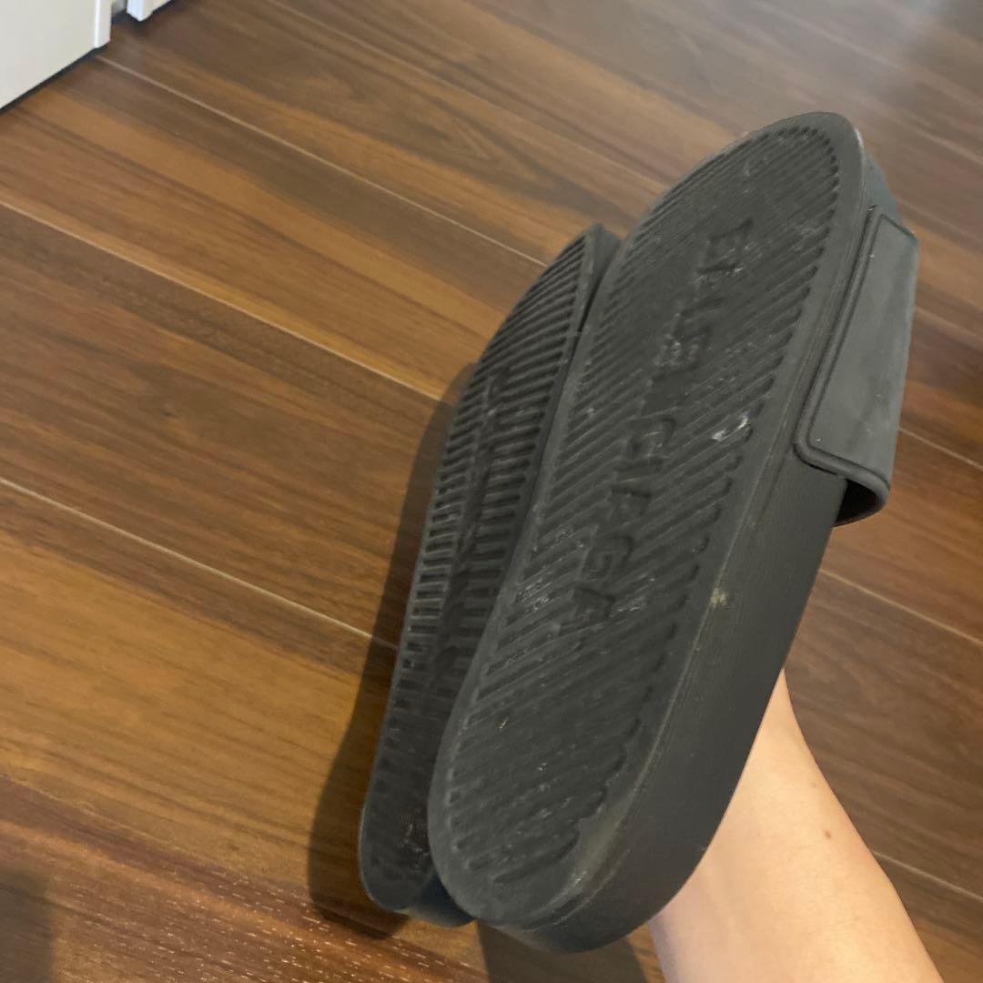 バレンシアガ　サンダル