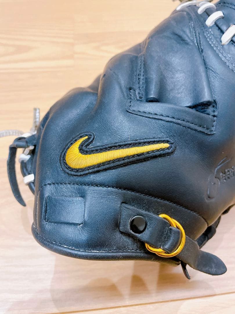 ナイキ　一般軟式　城島モデル　ブラック