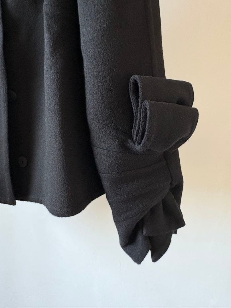 KODEMARI　　美品　VALENTINOブラックジャケット