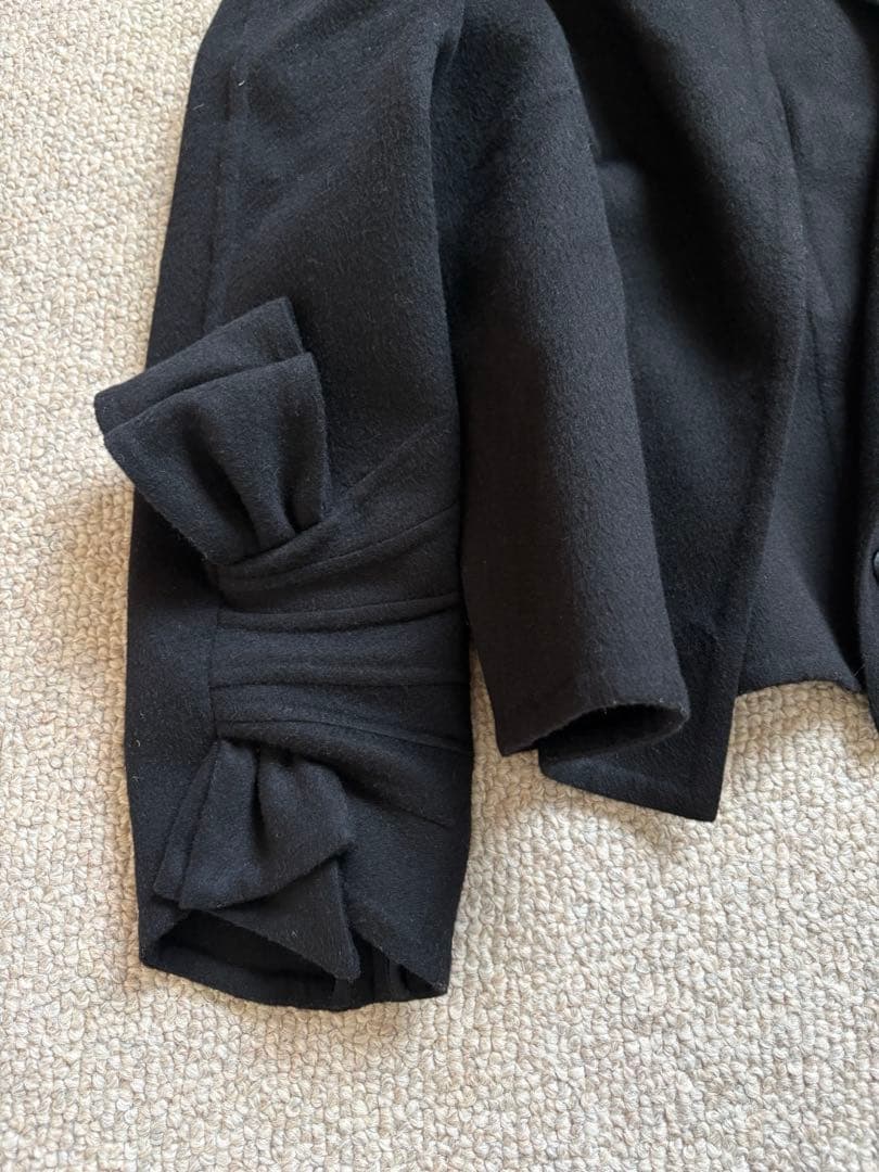 KODEMARI　　美品　VALENTINOブラックジャケット