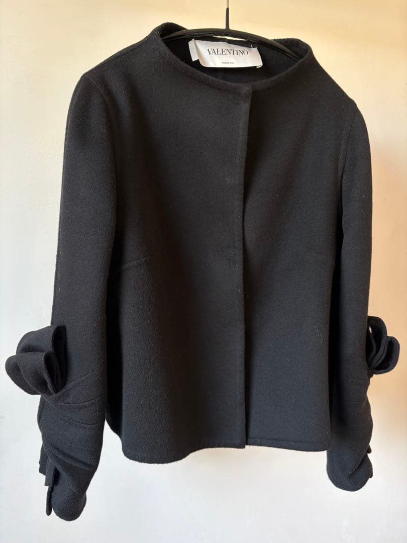 KODEMARI　　美品　VALENTINOブラックジャケット