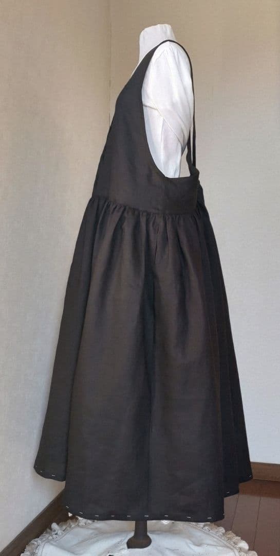 ちくわ　バッククロスエプロンワンピース