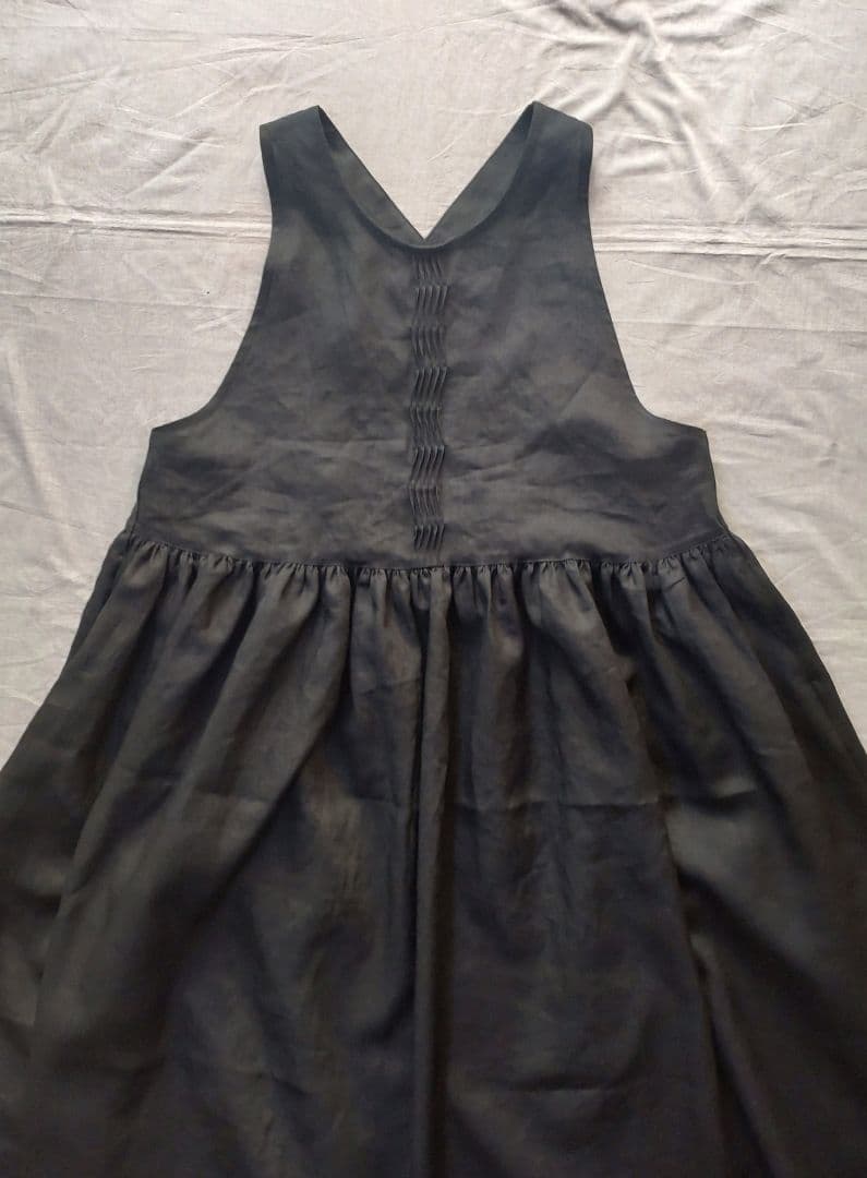 ちくわ　バッククロスエプロンワンピース