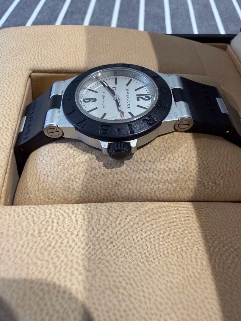 ブルガリ AL32TA アルミニウム デイト クォーツ