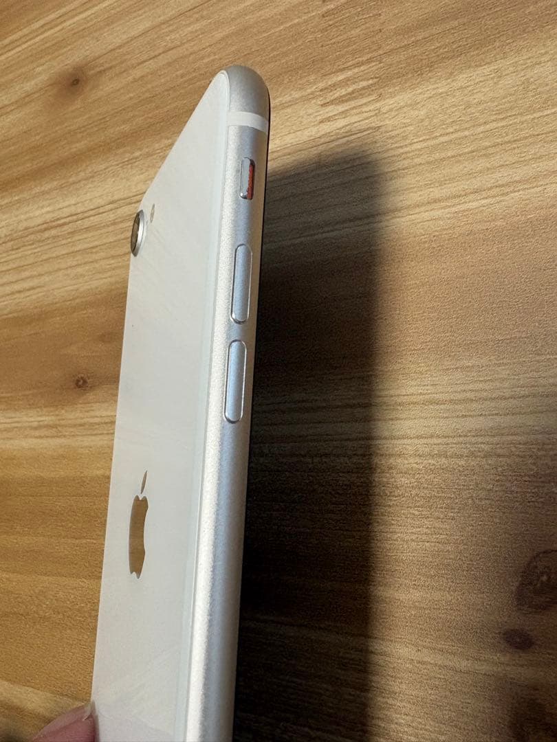 iPhone SE 第3世代 128GB スターライト au 美品 動作良好