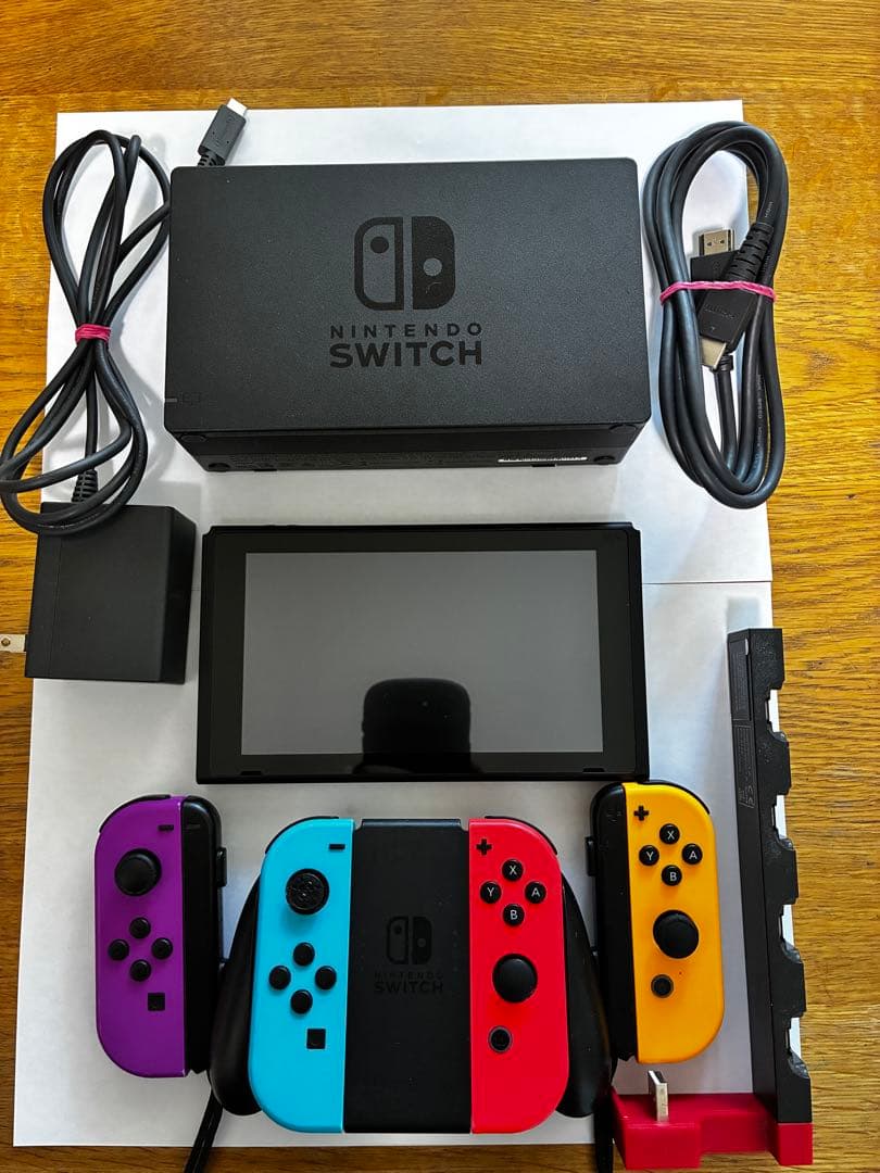 Nintendo Switch 本体 多色 Joy-Con付き
