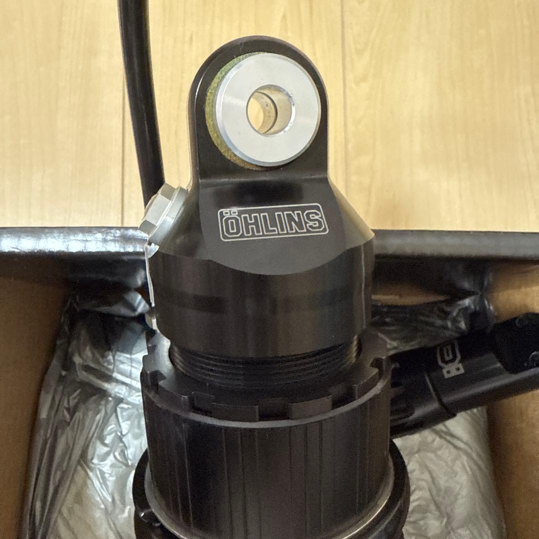 パーツ Z900RS KA740 OHLINS Blackline