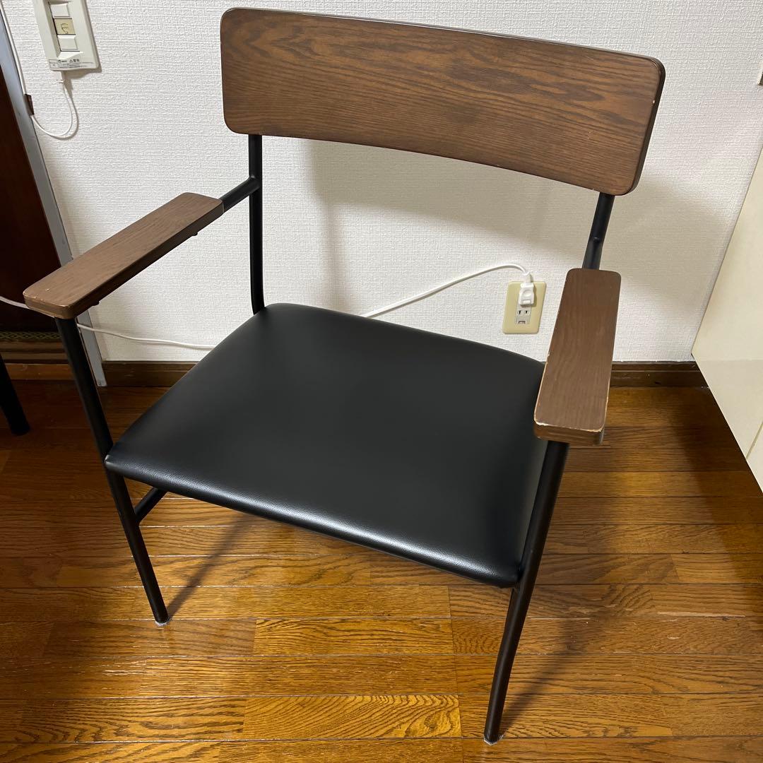 LOWYA クレモチェア