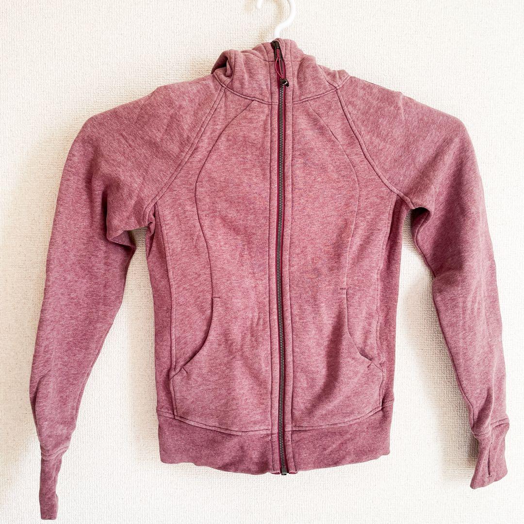 lululemonスクーバフルジップフーディー（フード付きパーカー水色）