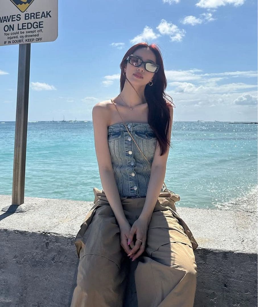 中町綾さん着用ALEXIA STAM カーゴパンツ