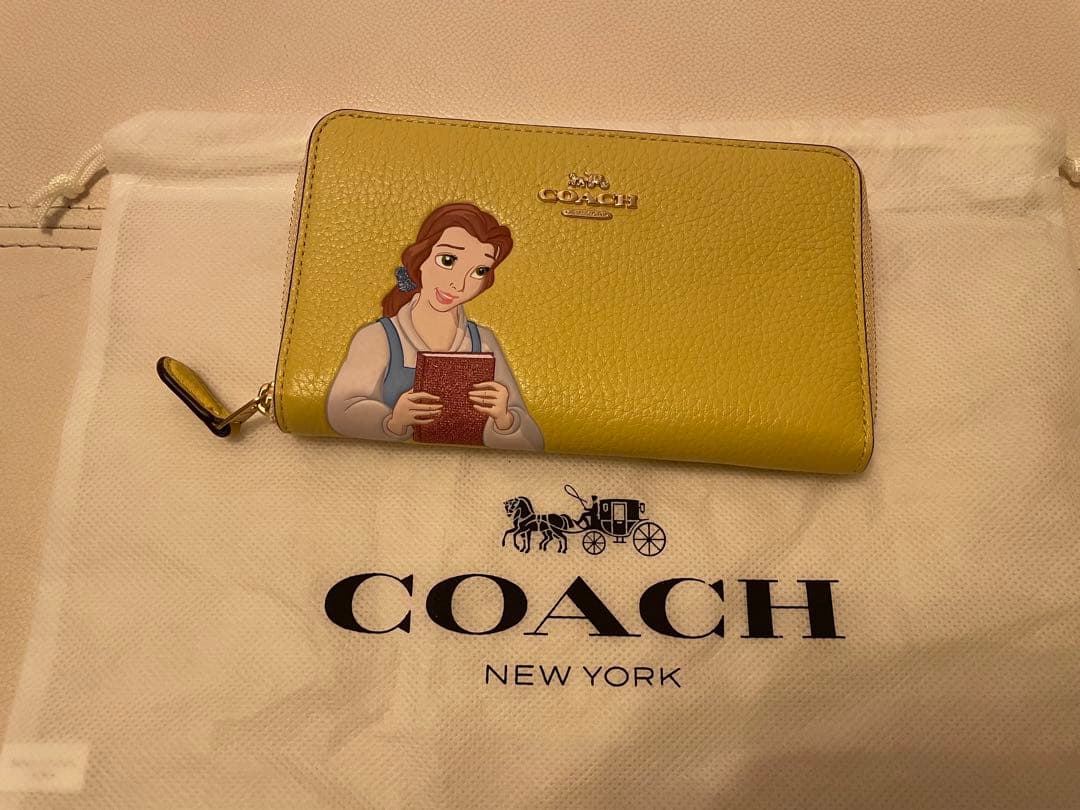 COACH コーチXディズニー限定コラボ　ベル　美女と野獣　長財布
