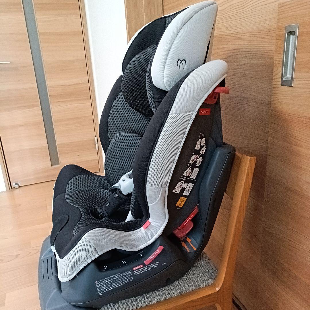 【美品】エールベベ スイングムーン プレミアム チャイルドシート　１歳頃〜