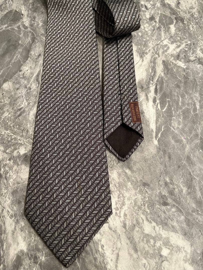 HERMES-PARIS ヘリンボーン シルクネクタイ