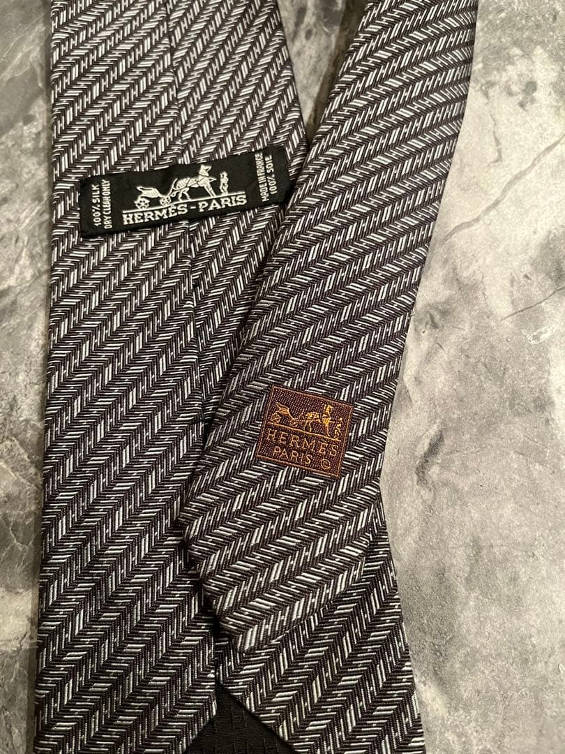 HERMES-PARIS ヘリンボーン シルクネクタイ