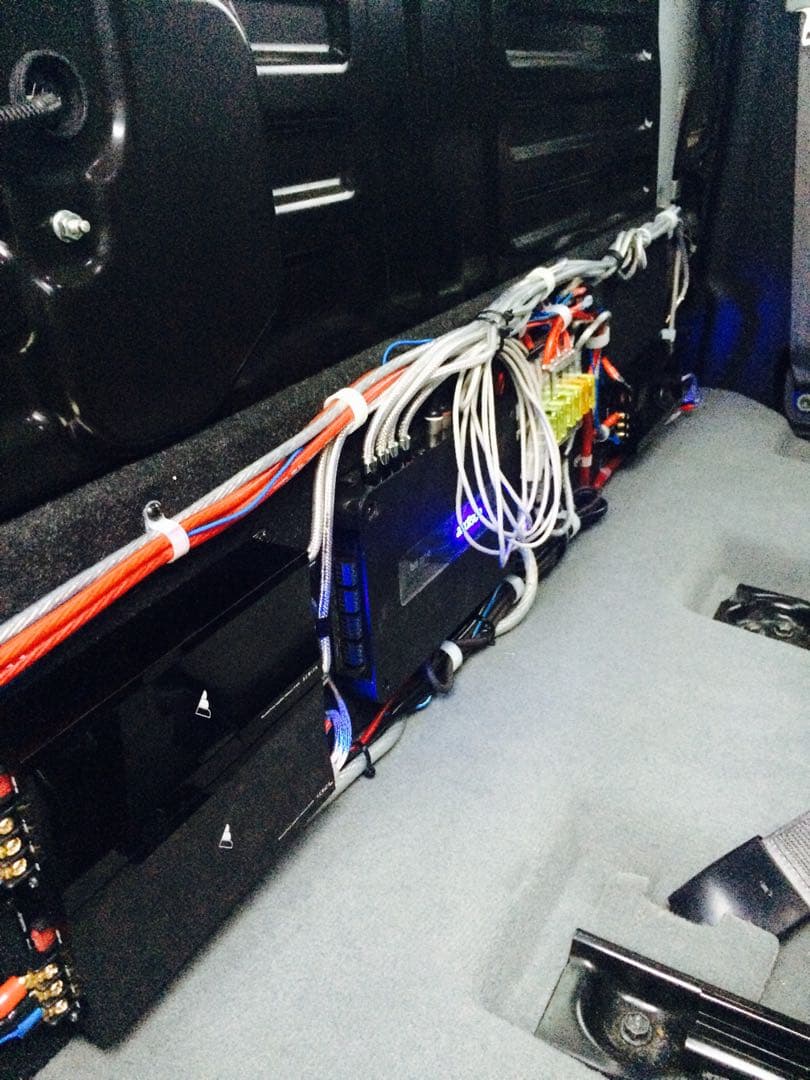 audison bit one デジタルプロセッサー