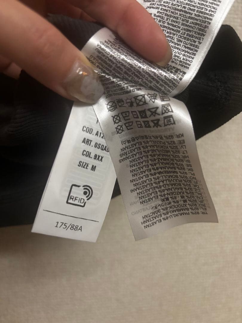 DIESEL Mサイズ　ハートプリント 半袖Tシャツ