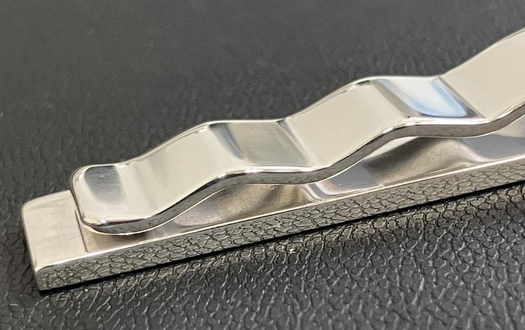 【美品】GUCCI ネクタイピン　GUCCIロゴ　925