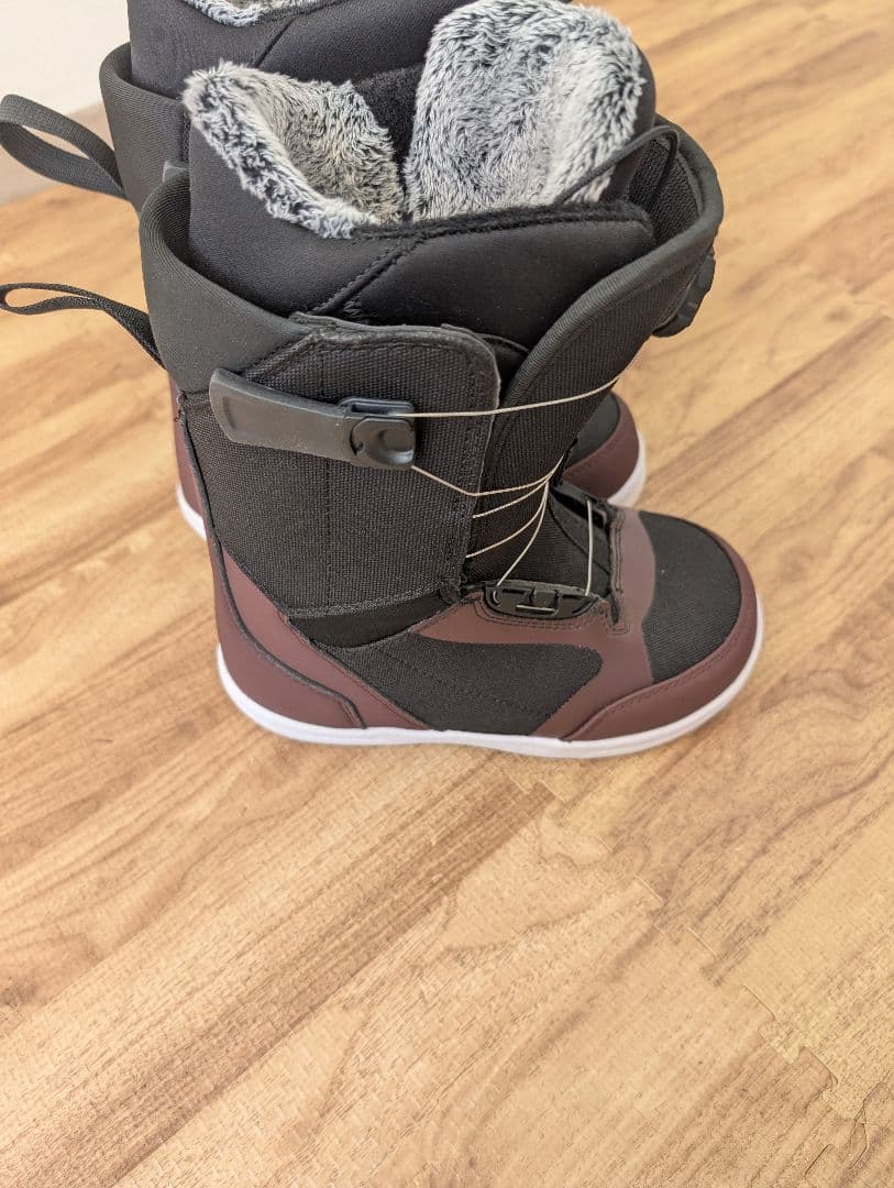 未使用品！　FLUX BOAブーツ 23.5cm