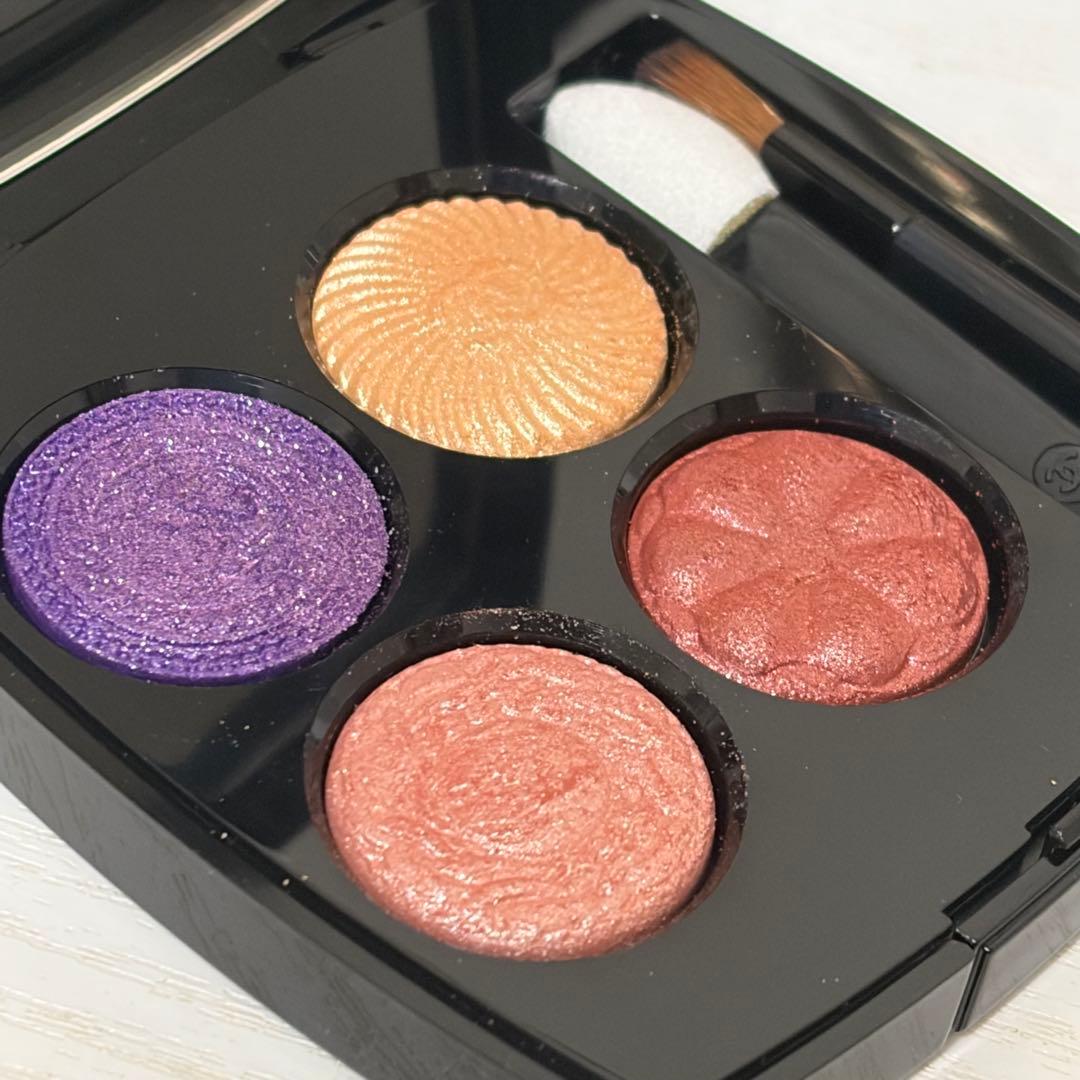 シャネル レキャトルオンブル ブトン 239 ブトンバロック