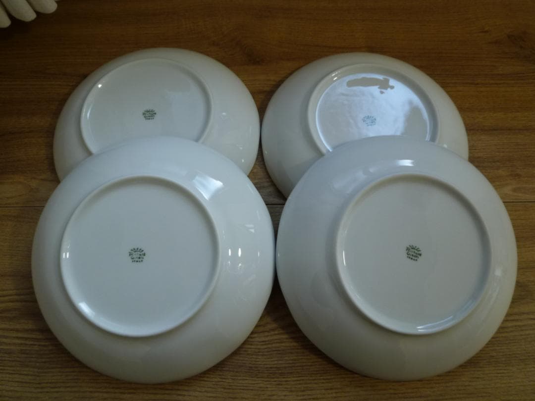 リチャードジノリ ベッキオホワイト ディッシュラウンド L、4枚