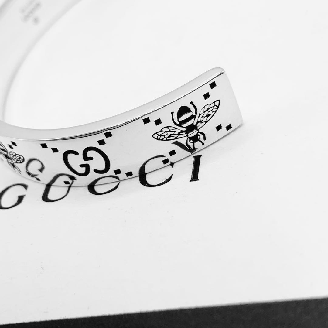 【未使用に近い/レア】GUCCI バングル　ビー　蜂　GG インターロッキング