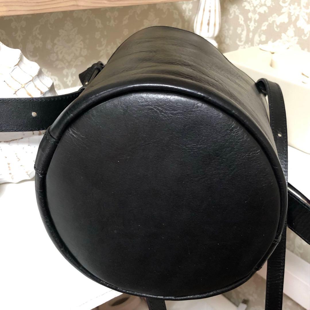 ANIECA黒レザー巾着型ショルダーバッグ