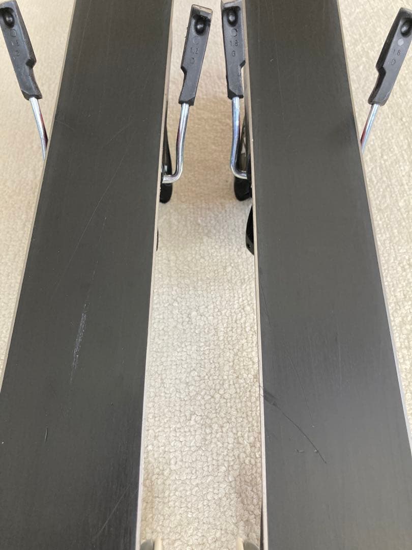 サロモンSALOMON QST LUX JR130cm ビンディングセット赤/黒