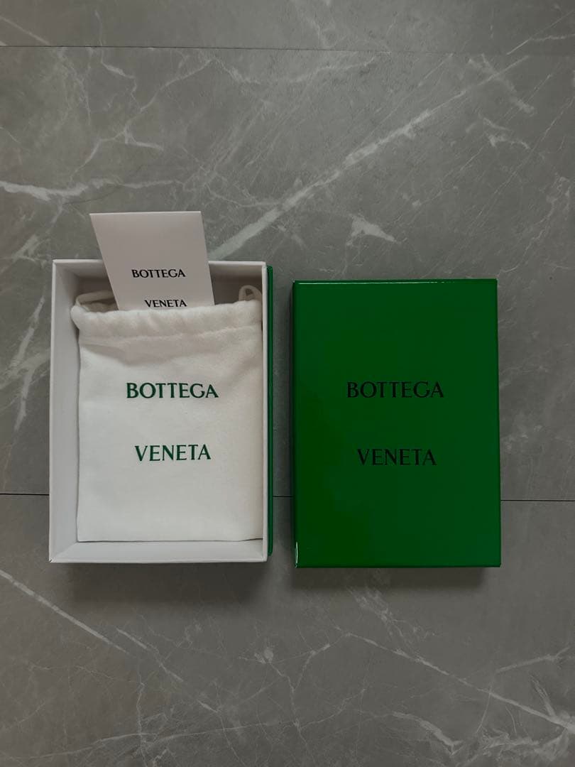 ブ*P様 ボッテガべネタ　イエロー レザー 二つ折り財布 パッチワーク