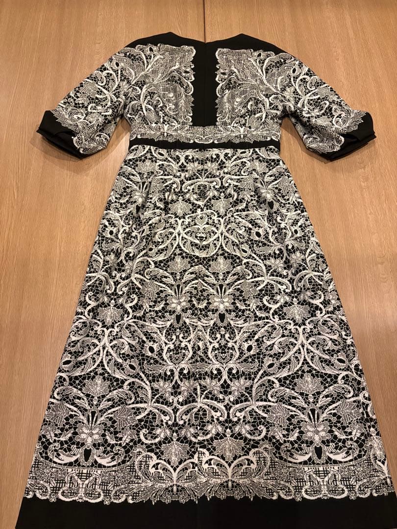 GRACE CONTINENTAL レースプリントカットドレス 36