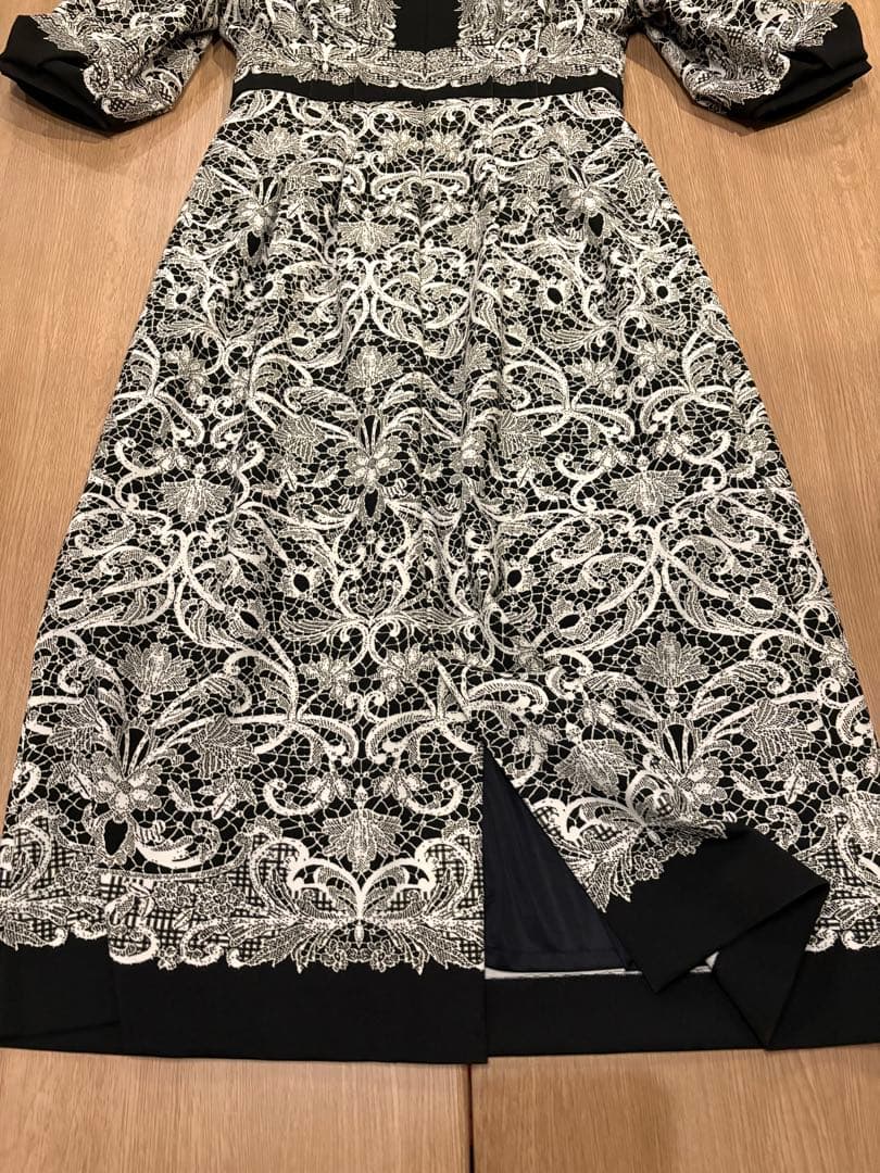 GRACE CONTINENTAL レースプリントカットドレス 36