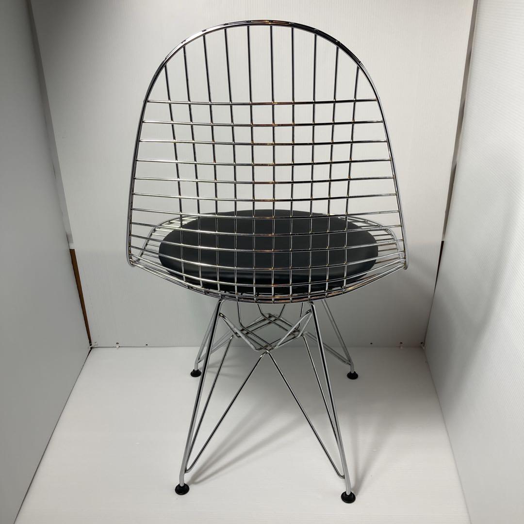 イームズ　ワイヤーチェア　リプロダクト　ミッドセンチュリー　ダイニングチェア