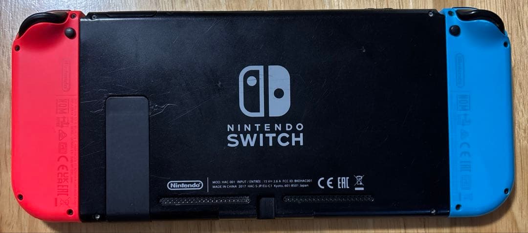 Switch本体　コントローラー2本　ジャンク品