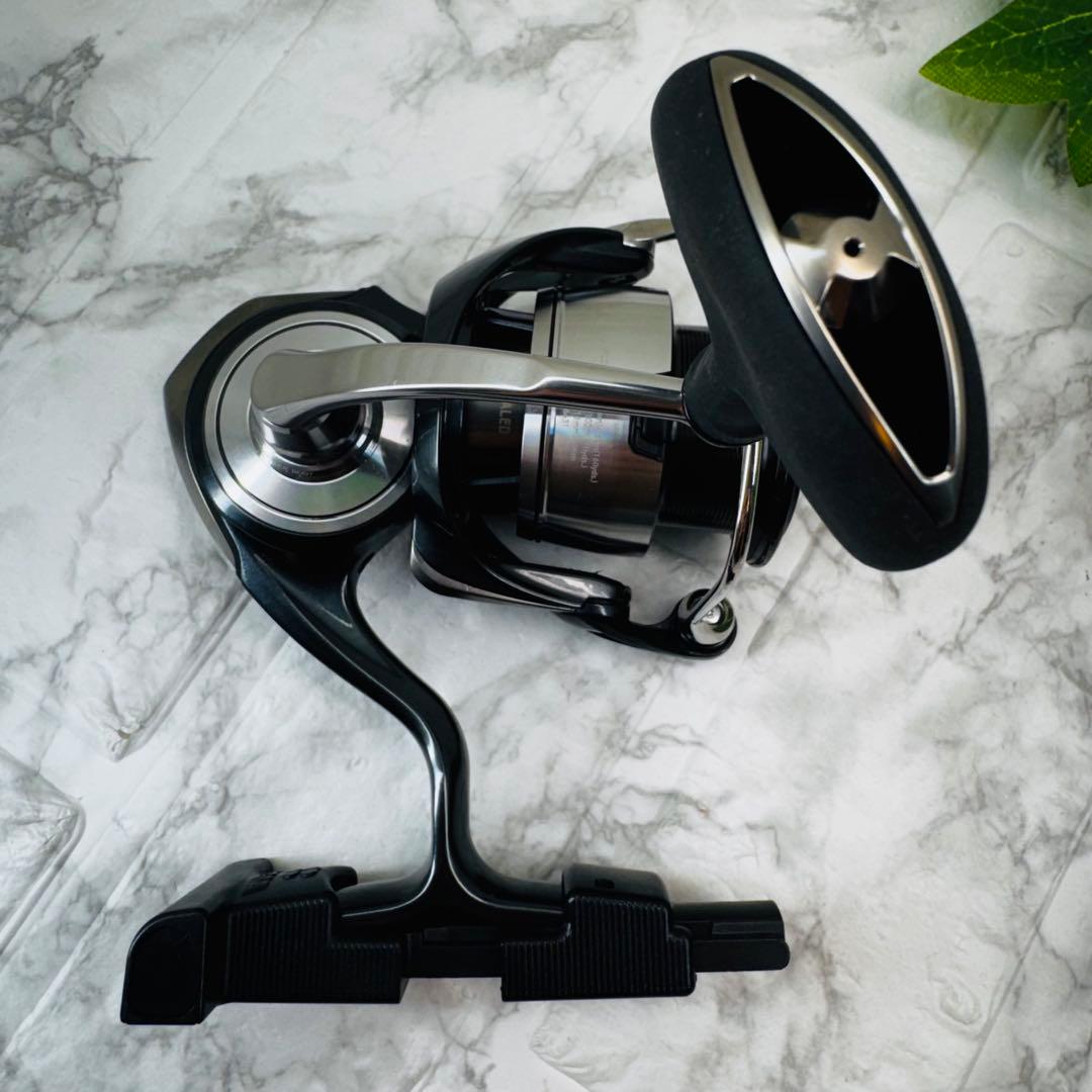 ✨美品✨ ダイワ　24セルテート LT3000-XH