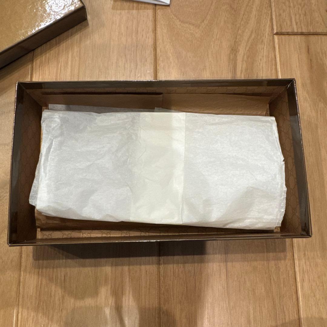 GUCCI ハート柄 長財布