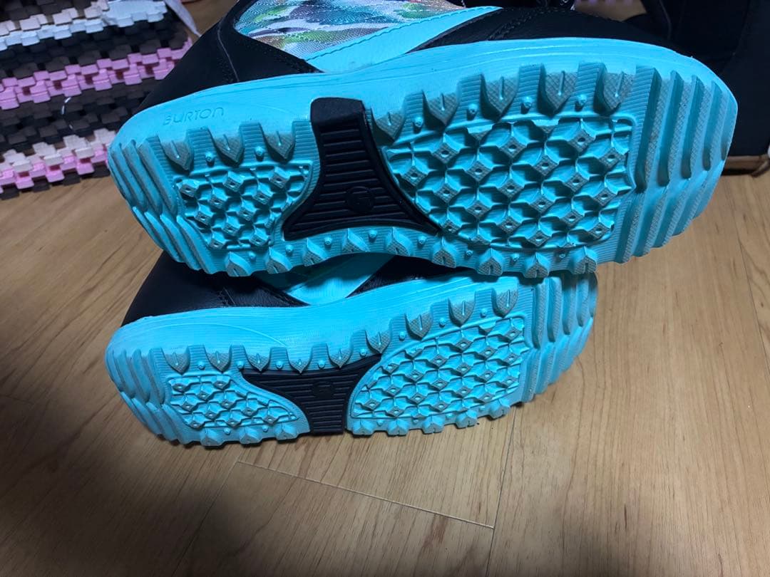 美品★BURTONStarstruckBOA24cm 定価約3万円 送料込